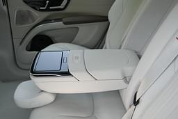 Mercedes Benz Eqs Suv Front Row Seats