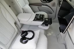 Mercedes Benz Eqs Suv Second Row Seats