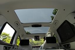 Mercedes Benz Eqs Suv Sunroof