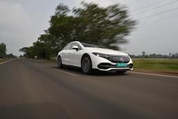 Mercedes Benz Eqs Front Left Three Quarter