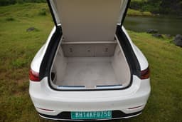 Mercedes Benz Eqs Rear View