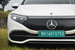 Mercedes Benz Eqs Front View