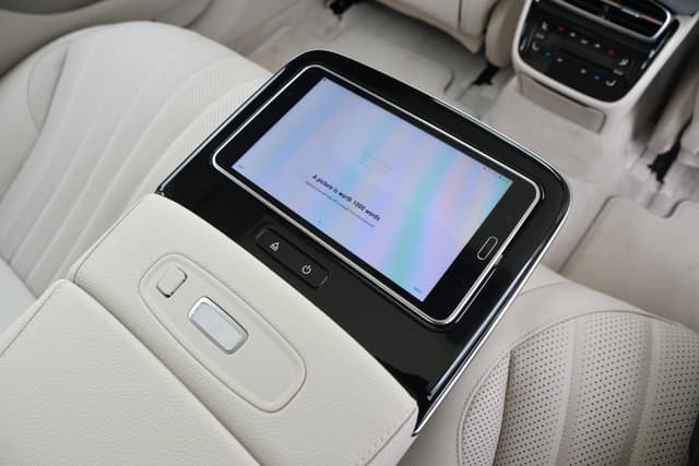 Infotainment System Image - 9936