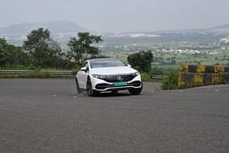 Mercedes Benz Eqs Front Left Three Quarter