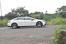 Mercedes Benz Eqs Front Right Three Quarter