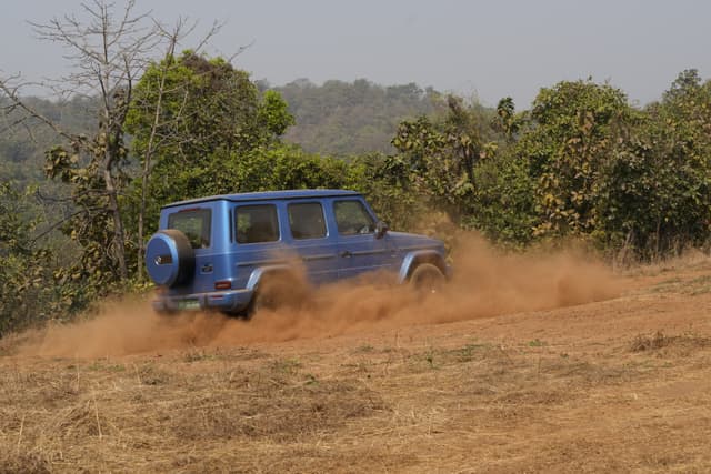 Mercedes-Benz G-Class Off Road G Turn Image - 7260