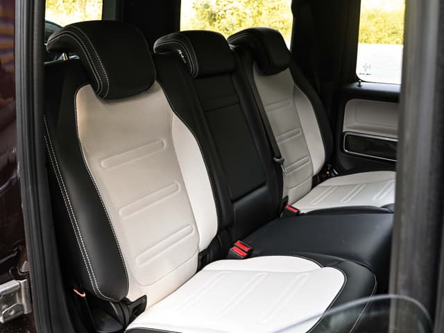 Second Row Seats Image - 30200