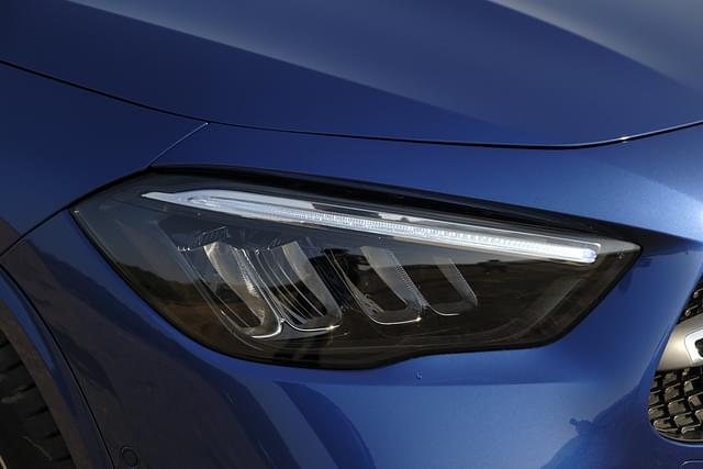 Headlight Image - 11876