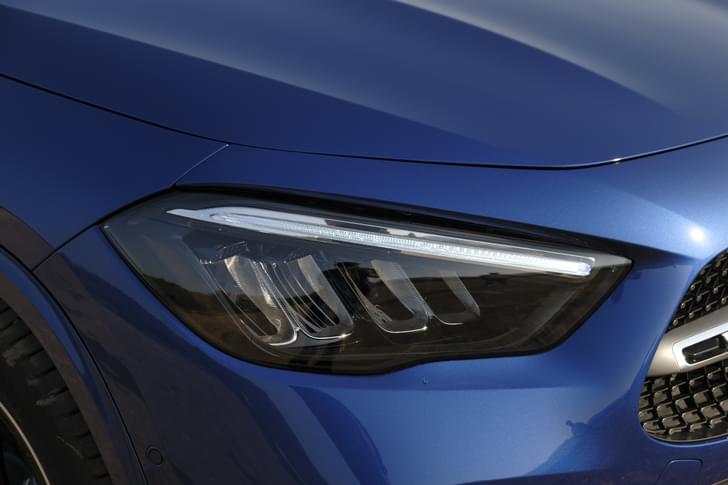 Mercedes Benz Gla Color Blue