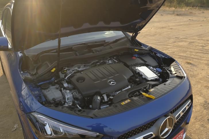 Mercedes Benz Gla Color Blue