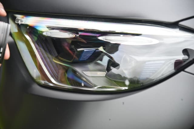 Headlight Image - 15421