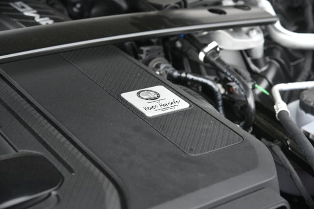 Closed Bonnet Image - 15495
