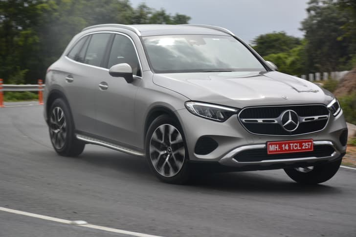 Mercedes Benz Glc Front Right Three Quarter
