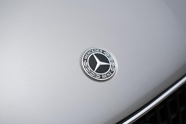 Closed Bonnet Image - 12777