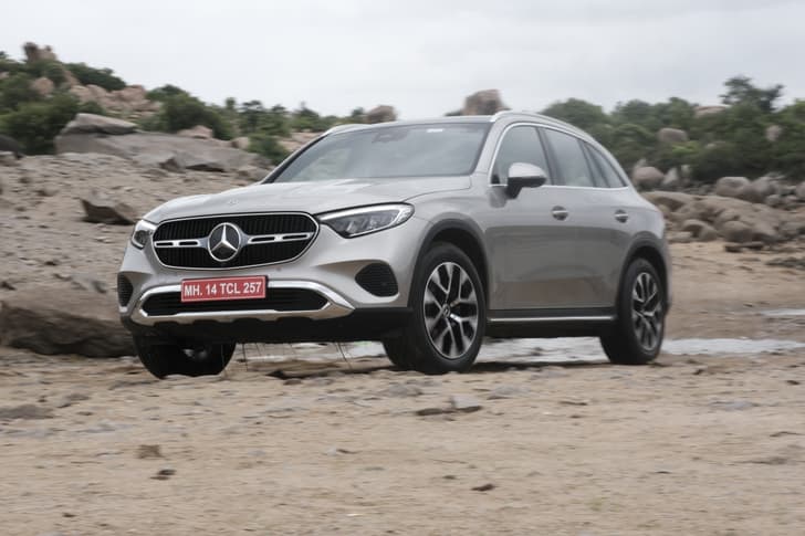Mercedes Benz Glc Front Right Three Quarter