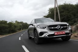 Mercedes Benz Glc Front Right Three Quarter