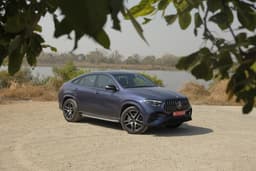 Mercedes-Benz GLE Coupe Front Right Three Quarter