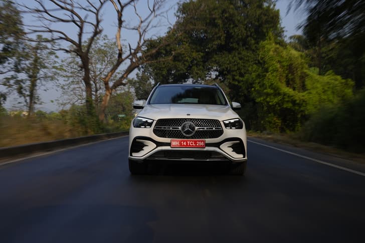 Mercedes Benz Gle Front View