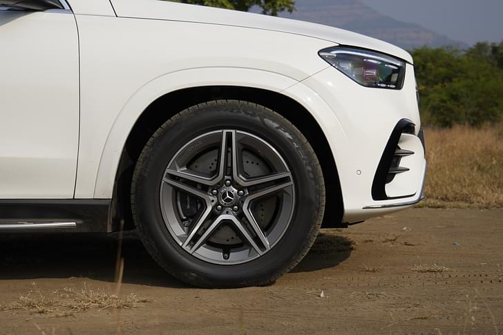 Mercedes Benz Gle Front Right Three Quarter