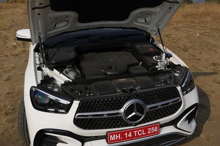 Mercedes Benz Gle Color White