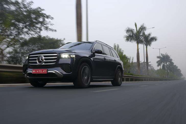 Mercedes Benz Gls Front Left Three Quarter