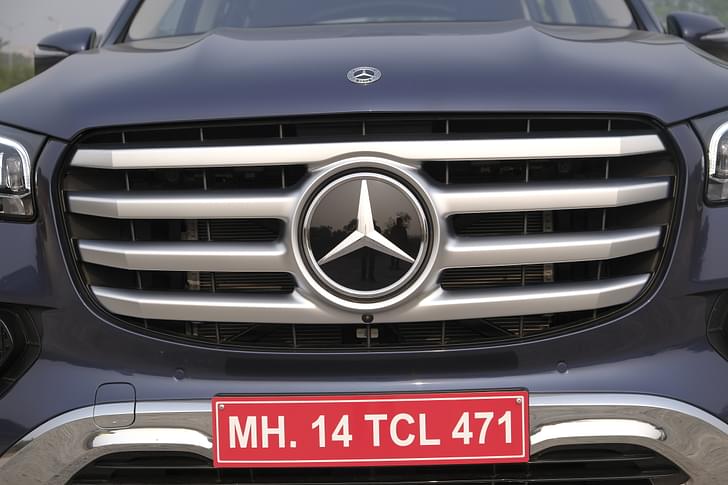 Mercedes Benz Gls Front View