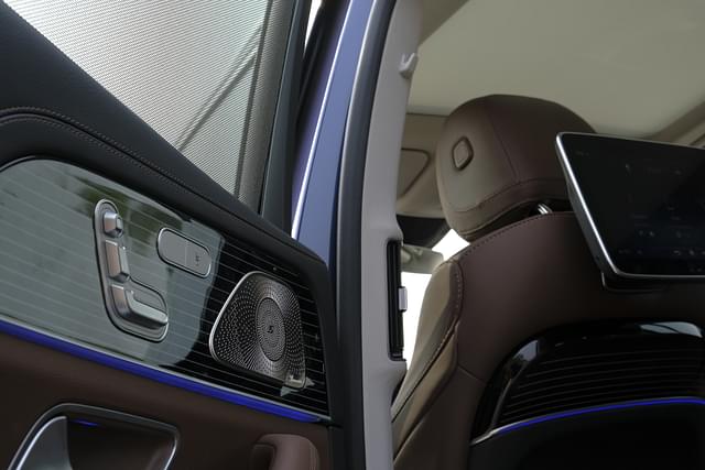 Door Controls Image - 9721
