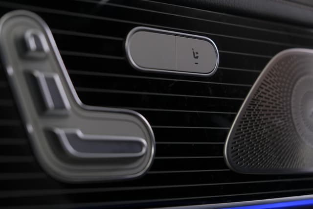Door Controls Image - 9763