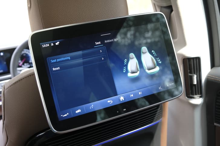 Mercedes Benz Gls Infotainment System