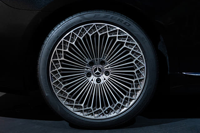 Color Black, Silver Image - 32659