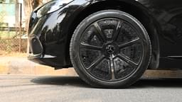 Mercedes Benz S Class Maybach Front Left Three Quarter