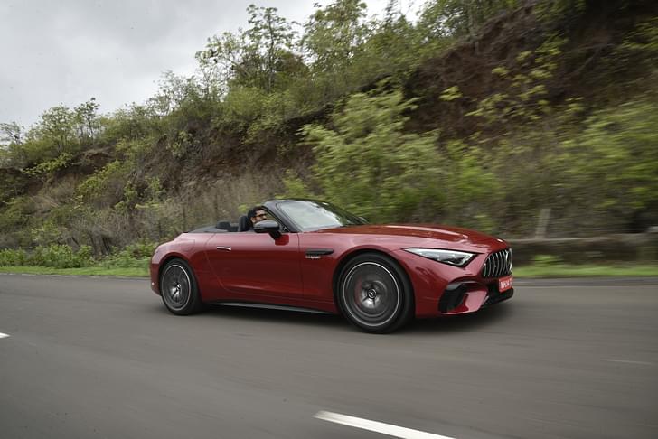 Mercedes Benz Sl Front Right Three Quarter