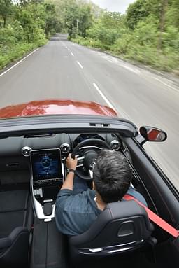Mercedes Benz Sl Front Left Three Quarter