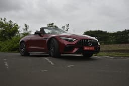 Mercedes Benz Sl Front Right Three Quarter