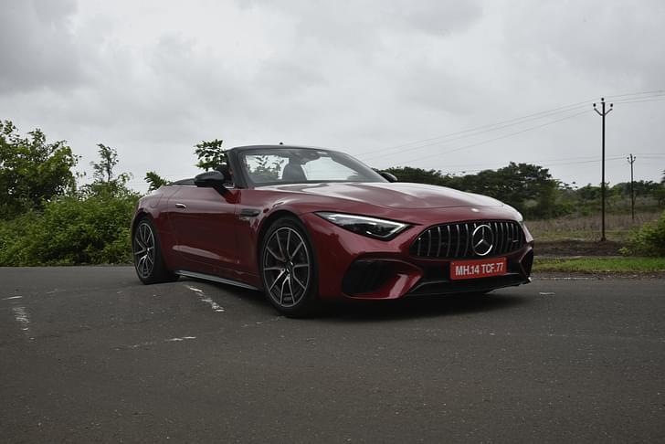 Mercedes Benz Sl Front Right Three Quarter