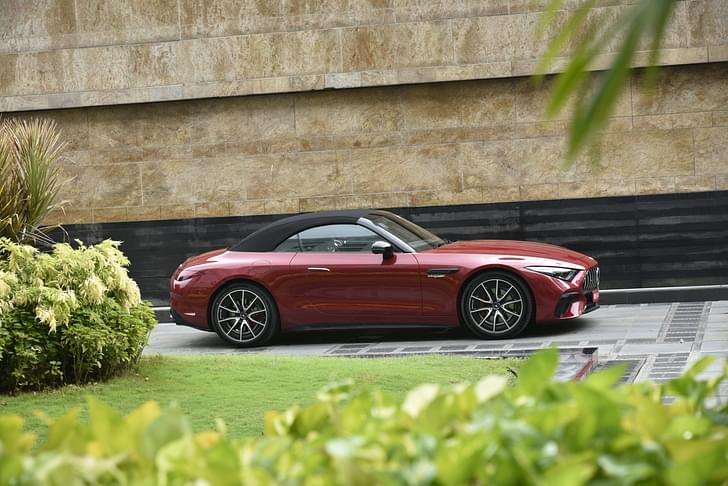 Mercedes Benz Sl Front Right Three Quarter