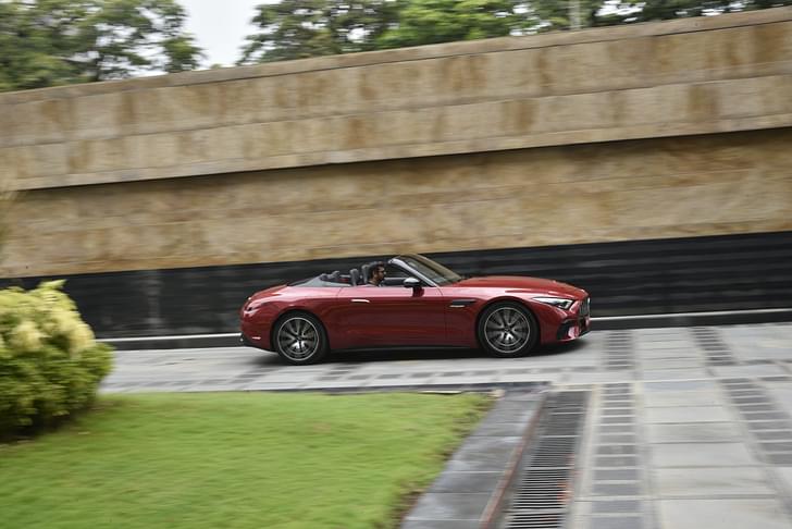 Mercedes Benz Sl Color Red