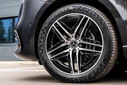 Mercedes Benz V Class Color Black