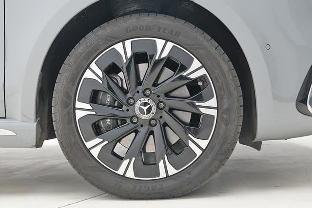 Alloy Wheels Image - 37030