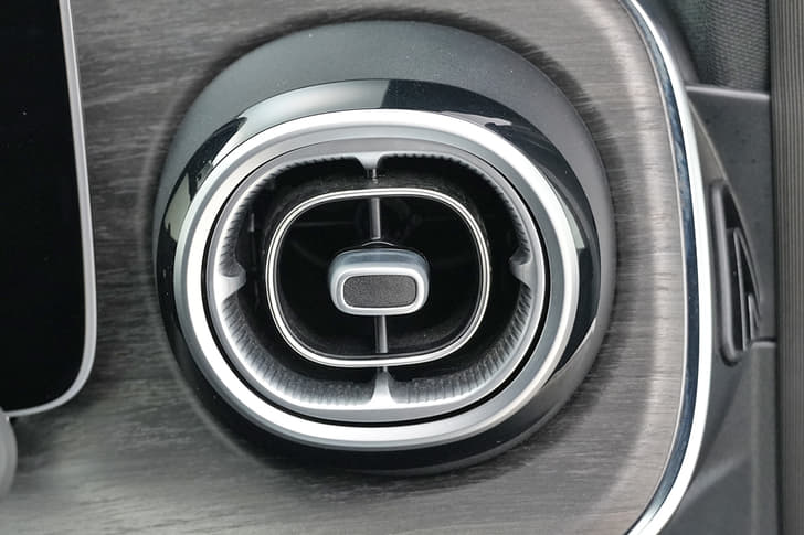 Ac Vents Front
