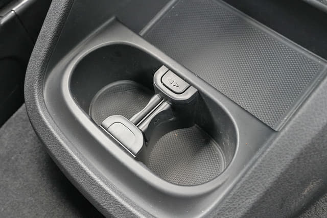 Center Console Cup Holders Image - 37065