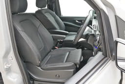 Mercedes-Benz V-Class Dashboard