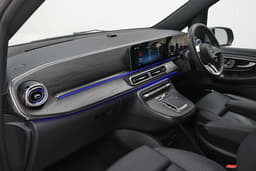 Mercedes-Benz V-Class Dashboard