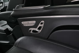 Mercedes-Benz V-Class Front Row Seats