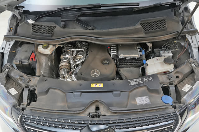 Headlight Image - 37063