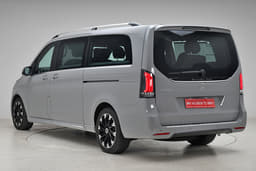Mercedes-Benz V-Class Front Row Seats