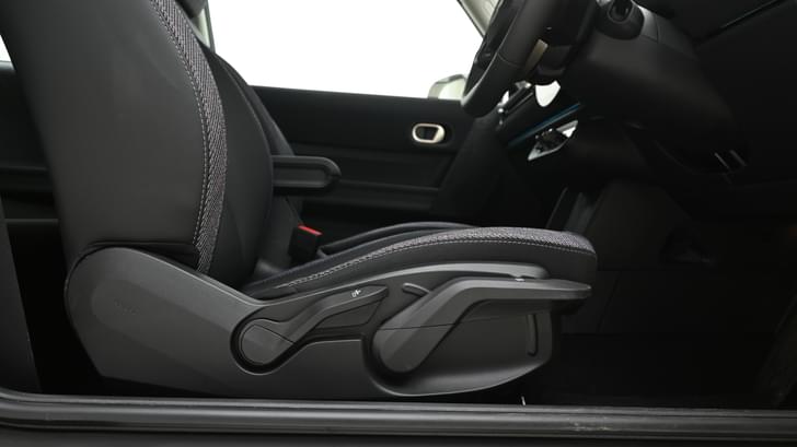 Front Row Adjustable Headrests