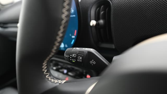 Instrument Cluster Image - 9897