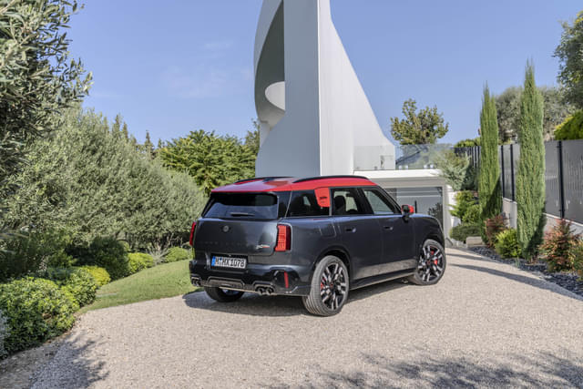 Rear View Image - 20743