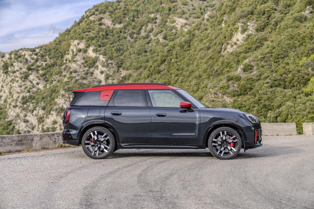 Alloy Wheels Image - 20746